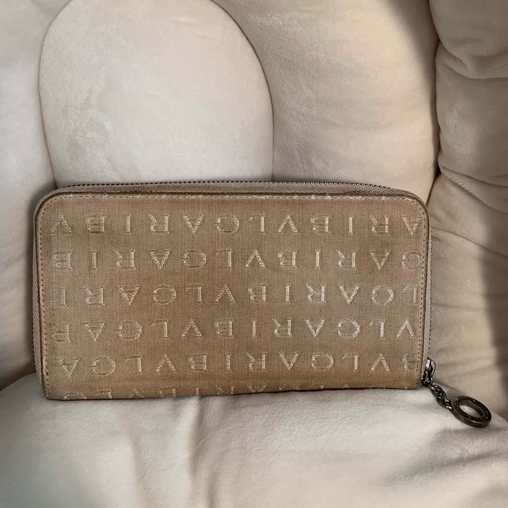 Authentic Bulgari Logo Wallet